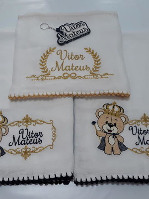 Fraldas bordadas cremer luxo com 3