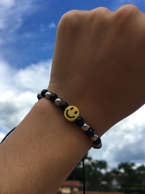 Pulseira estilo com smile ajustavel