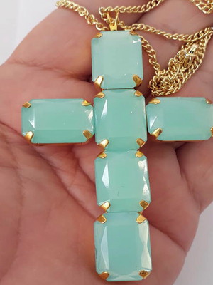 Colar banhado pingente cruz com chatons