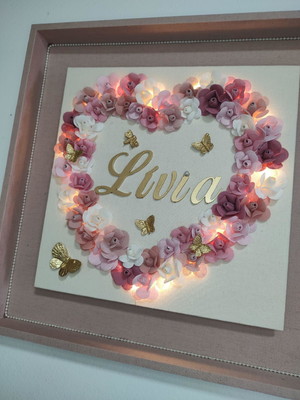 Quadro porta maternidade floral com led