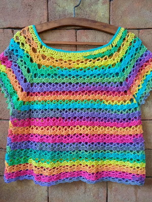Blusa crochê colorida