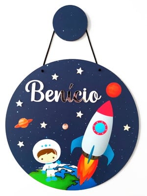 Enfeite porta maternidade em mdf nome acrílico astronauta