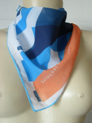 Lenço personalizado 50x50cm em seda ou crepe de seda