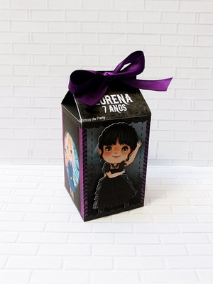 Caixa milk wandinha