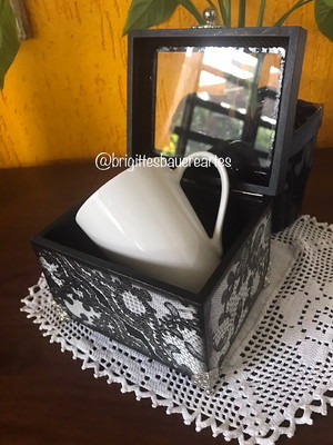 Caixa com caneca