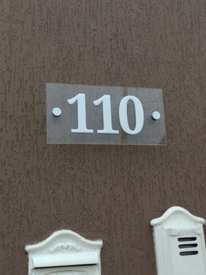 Placa acrílico com número de casa personalizado 36x18cm