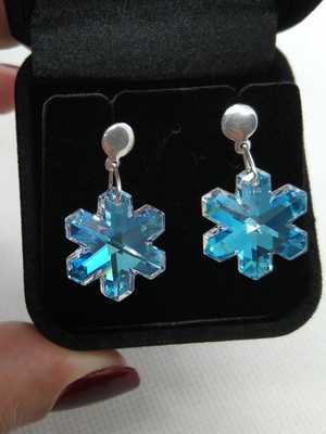 Brinco floco de neve cristal swarovski blue boreal prata 925