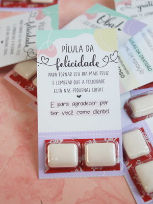 30 card com chiclete pílula da felicidade