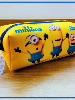 Estojo minions