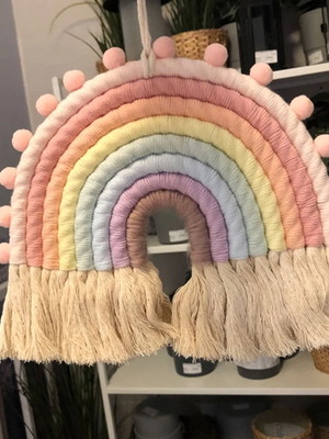 Arco íris macramê - arco íris em macramê para pendurar