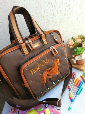 Bolsa 3 divisões material sintético cavalo com alça transver