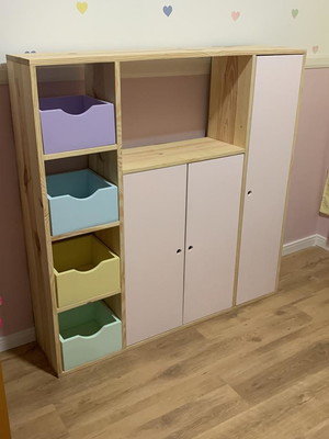 Armário montessoriano infantil