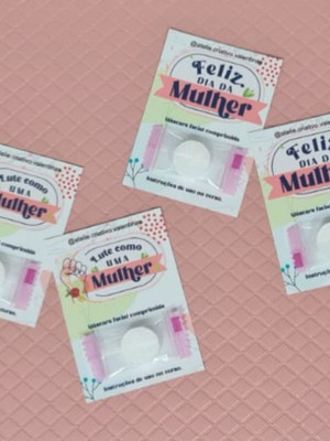 Card com máscara comprimida
