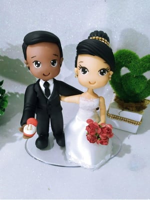 Noivinhos fofinho em biscuit personalizados