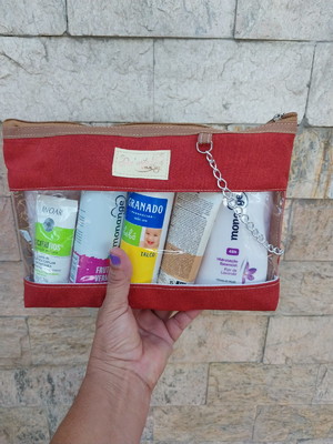 Necessaire com visor
