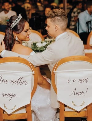 Flâmulas para casamento