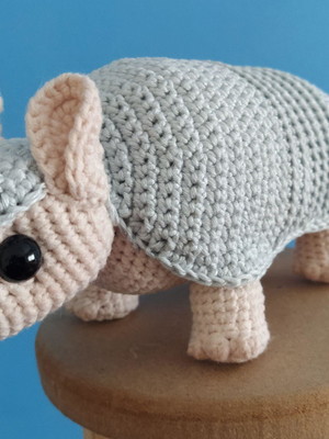 Tatu amigurumi/pelúcia
