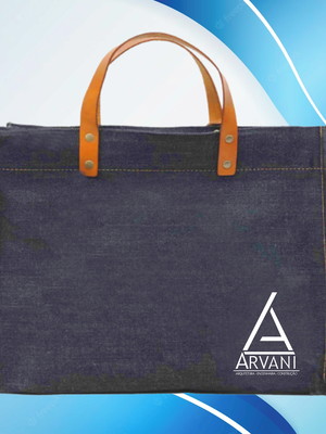 Sacola 40x33x18 em jeans c/alças couro personalizada