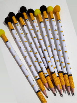 Lápis personalizado abelhinha