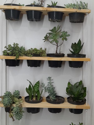 Suporte para vaso /jardim/horta vertical suspenso + 16 vasos