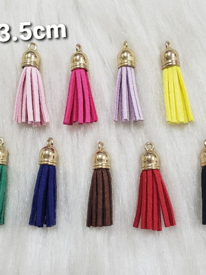 Pingente tassel couro camurça 3.5cm terminal dourada