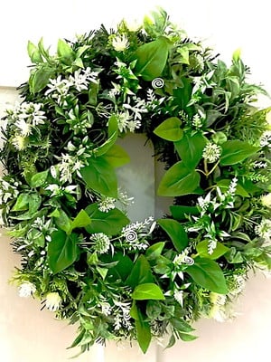 Guirlanda floral decorativa