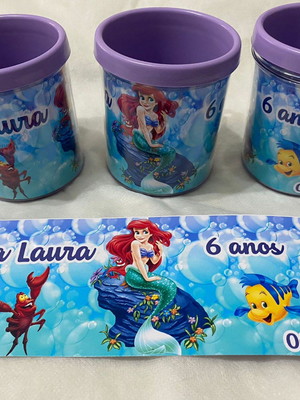 Canecas de acrílico ariel
