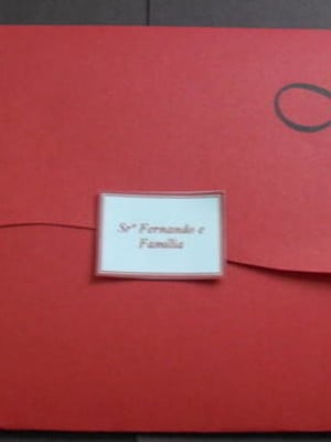 Convite de casamento jornal com tag