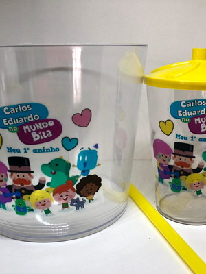 Mundo bita toy - balde de pipoca e copo twister 300ml