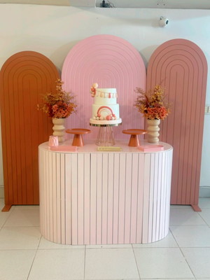 Locação decoração boho mesa ripada