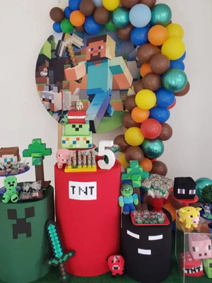 Decoração minecraft mini table locação