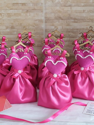 Mini vestidinho para madrinhas de casamento!