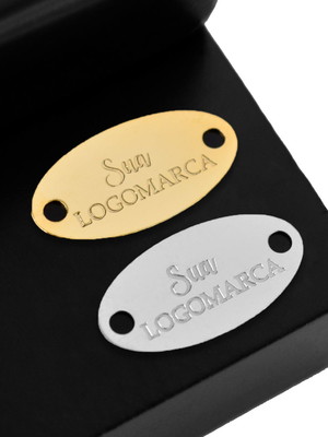 Etiqueta de metal personalizada com logo (2x1cm) 50pç