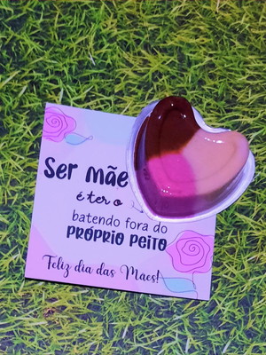 Card com nucita- dia das mães