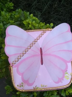 Bolsa transversal 3d tema borboleta