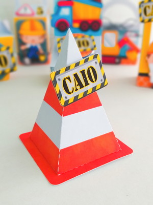 Caixa piramide - construtor