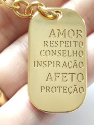 Chaveiro palavras pais e filhos dourado (acima de 10 unid)=
