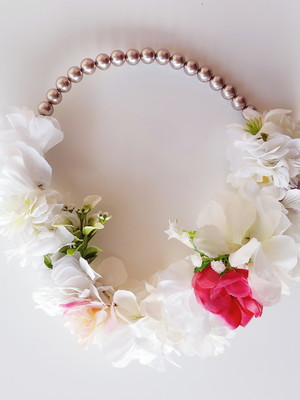Tiara de flores branco 9