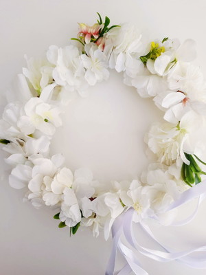 Tiara de flores branco 10