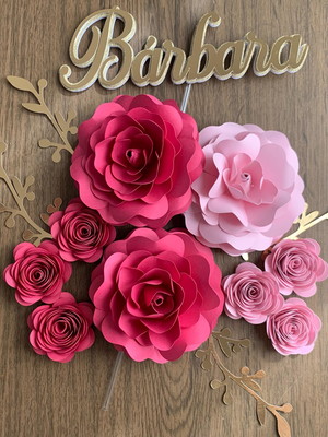 Topo de bolo com flores rosas