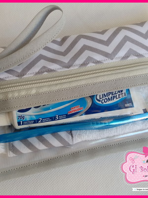 Kit estojo higiene bucal + toalhinha (38x25)