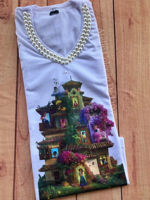 Camiseta personalizada encanto princesa mirabel