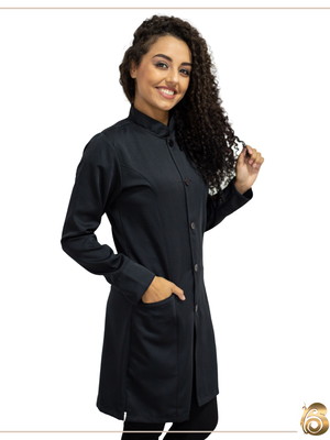 Jaleco feminino gabardine preto gola padre com botão