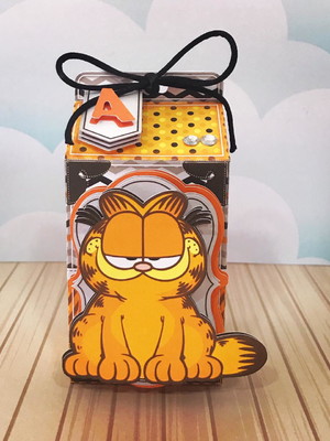 Caixa milk garfield