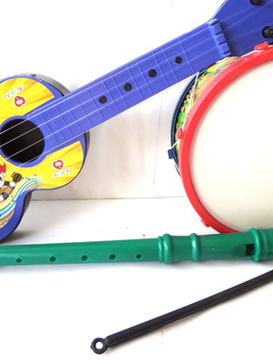 5 kit violinha, tambor e flauta com tag personalizada