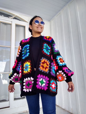 Cardigan de crochê em lã, casaco de crochê