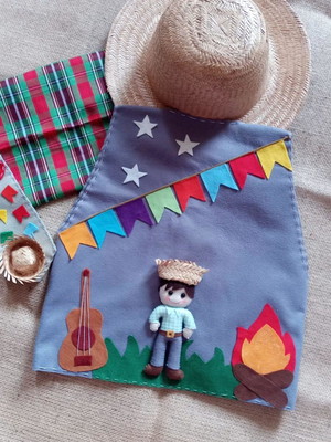 Colete infantil de festa junina.