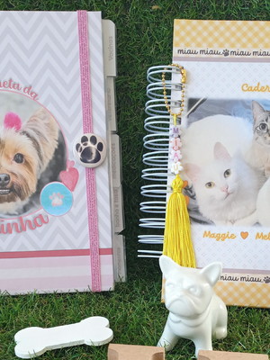 Caderneta pet personalizada