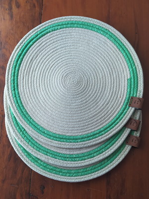 Sousplat em cordão de algodão kit com 03 pçs