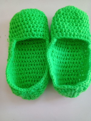 Pantufa de crochê